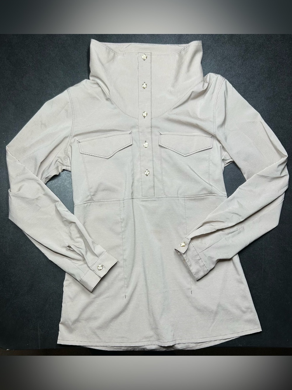 Mountain Hardwear Women's Long Sleeve Pullover in Light Beige